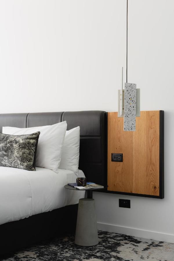 Ebb-דנידין מראה חיצוני תמונה A pendant light